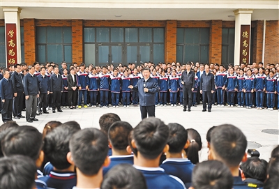 【人民日报】习近平在青海考察时强调 持续推进青藏高原生态保护和高质量发展 奋力谱写中国式现代化青海篇章