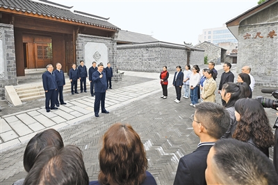 【人民日报】习近平在安徽考察时强调 发挥多重国家发展战略叠加优势 奋力谱写中国式现代化安徽篇章