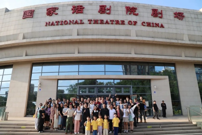 一个月三度进京：青话这支队伍，用硬仗淬炼真金，用作品写下“舞台答卷”